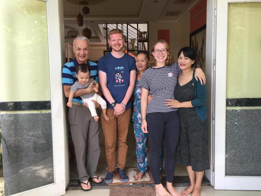 Viets Family River - Hoi An Homestay エクステリア 写真